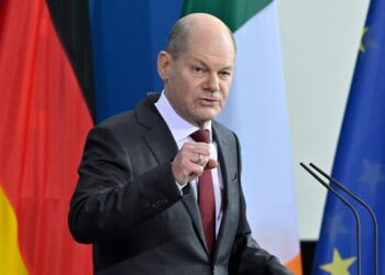 Scholz “përgënjeshtron” Putin: Presioni ndërkombëtar ka reduktuar kërcënimin bërthamor