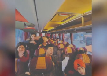 Festat ndryshe e Partizanit, lojtarët ndihmojnë personat që kanë më tepër nevojë