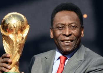 FOTO: Pele në gjendje kritike për jetën, vajza e legjendës braziliane shkruan mesazhin prekës