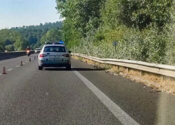 Aksioni/ Policia italiane ndjek si në filma makinën me targa shqiptare, arratisen 5 persona. Dyshohet se janë…!