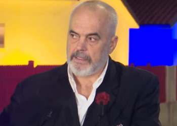 Shembja e pallatit te “Myslym Keta”, Rama: Ngrehinë e rrezikshme, ne i dalim për zot njerëzve