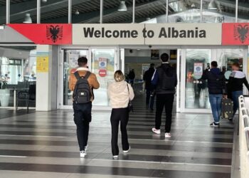 Fluks në Portin e Durrësit për festat e fundvitit, në tre ditë kalojnë mbi 13,600 qytetarë