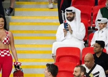 FOTOT/ “Gruaja po e pret në shtëpi me çekiç në dorë. Kaq e pati ky”! Momenti kur burri arab kapet duke fotografuar Miss Kroacinë