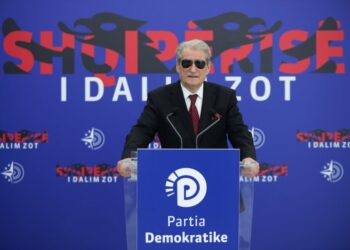 Berisha thirrje deputetëve të tij: Mos votoni projektligjin për amnistinë fiskale