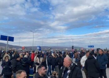 Alarmi për bombë, i rremë / Rikthehet në funksion Aeroporti i Prishtinës