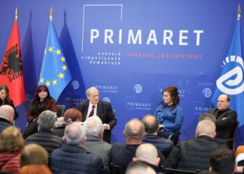 Listat janë “sekret”/ Berisha: Sot qytetarët nga Konispoli e Tropoja janë futur në Tiranë, trokitni në çdo derë demokrati. Bujrum