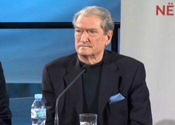 S’ka pjesëmarrje?! Berisha: Rama u tmerrua se administrata do dilte në protestë më 6 dhjetor dhe e anuloi ditën e pushimit