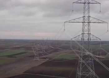 ERE heq përfundimisht fashën 800 KW/h. Vendimi me 5 vota pro për shkak të situatës hidrike të përmirësuar