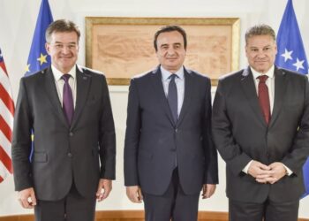 Tensionet në veri të Kosovës, Kurti pret sot në takim Escobar dhe Lajçak