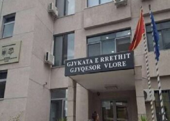 U dënua për korrupsion/ Gjykata i sekuestrohen pasuritë ish-drejtorit të Tatimeve në Vlorë