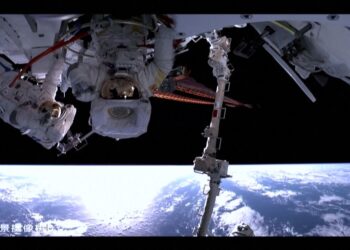 Misioni i fluturimit të anijes kozmike “Shenzhou-14” kryhet me sukses