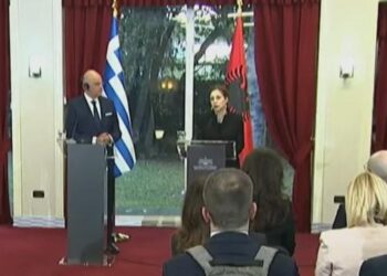 Zgjidhja e kufirit detar në Hagë/ Dendias: Do të krijojë një kapitull të ri në marrëdhëniet tona dypalëshe