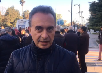 Përçarjet në PD/ Baçi: Basha “komandon” një grup të vogël deputetësh, shërbejnë si patericë për pushtetin e Ramës