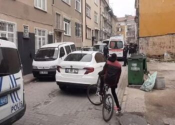 “E bëra për çështje nderi”/ Krim i rëndë në Turqi, babai vret me thikë dy vajzat e tij