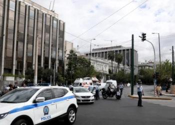 Ngjarja e rëndë: Dy motra plagosin me thikë bashkëmoshataren, zbardhen detaje tronditëse