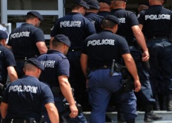 Merren masat për në veri të Kosovës, rreth 1 mijë policë në pension të gatshëm për t’u rikthyer në detyrë