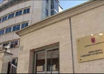 Emri/ Përfitoi 1.2 mln euro duke mashtruar për pronën, arrestohet biznesmeni në Tiranë, nisin hetimet për disa zyrtarë të Financave