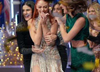 Zgjidhet “mbretëresha” e Next Top Model/ Fitoi çmimin e madh 50 mijë euro, 19-vjeçarja shqiptare mahnit Greqinë