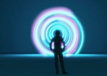 Pretendon se vjen nga e ardhmja, “udhëtari i kohës” bën parashikimet e çuditshme