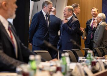 ‘6 vendet e BP janë pjesë e familjes evropiane’, Scholz ndan pamje nga samiti në Tiranë: Shenjë shprese për zgjerimin e BE
