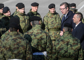 Këmbëngul Vuçiç, dorëzon kërkesën në KFOR, zbulon numrin e trupave që do të fusë në Kosovë