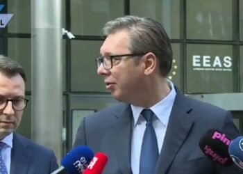 Tërhiqet Vuçiç? Petkoviç: Kemi garanci të forta nga SHBA-ja dhe BE-ja për tërheqjen e serbëve nga barrikadat