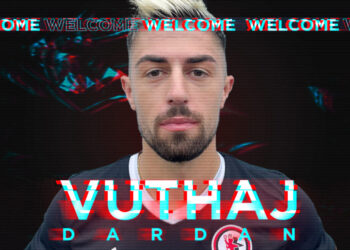 Djali i ish futbollistit të Partizanit/ Shënoi 37 gola, rrëfehet bomberi shqiptar që po shkëlqen në Itali: Kam punuar edhe murator