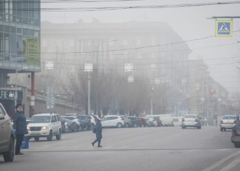 Gjendje e jashtëzakonshme në Maqedoninë e Veriut për shkak të ndotjes së ajrit, kufizohet puna dhe dalja e të moshuarve