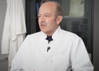 E trishtë! Shërbeu 39 vite në QSUT, ndahet nga jeta mjeku i njohur (EMRI)
