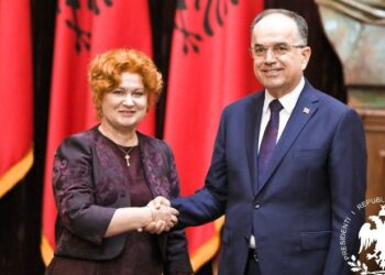 Profesore e shkencave juridike/ Marjana Semini betohet si anëtare e Gjykatës Kushtetuese