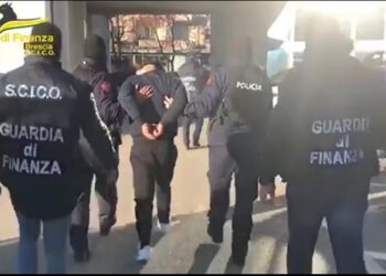 Fundosja e 3 bosëve të drogës Shqipëri-Itali! ‘Noizy’ la Italinë në 2017, i la vendin Gernard Beut! Përgjimi i Ilir Duros: Pastroni gjithçka