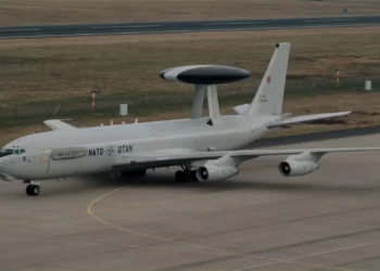 NATO zhvendos avionët e zbulimit në Rumani, për të monitoruar akvititetin ushtarak rus