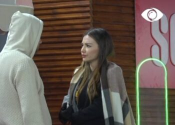 “Nuk je 15 vjeç”/ Biseda mes Kiarës dhe Luizit: I dëgjova muhabetet pas shpine