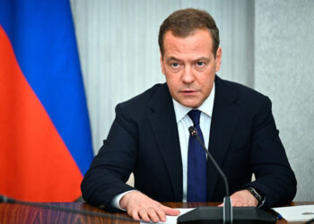 Nënkryetari i Këshillit të Sigurimit rus, Medvedev: Humbja e Rusisë mund të çojë në luftë bërthamore