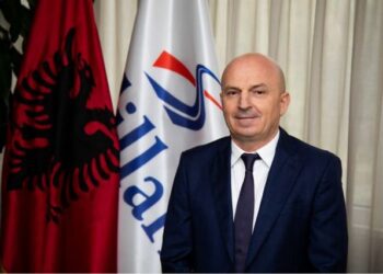 Si ranë në pranga mashtruesit shkodranë pasi i vunë gjobë biznesmenit Salillari: Prezantoheshin si “punonjës të shtetit”