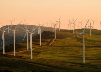 New York Times: Shqipëria drejt energjisë së rinovueshme me ritme rekord!