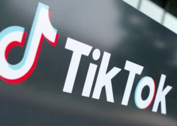 Pse disa vende po bllokojnë TikTok-un/ Rritet lista e shteteve që…