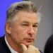 “Të gjithë meritojnë drejtësi”, Alec Baldwin akuzohet për vrasje të pavullnetshme