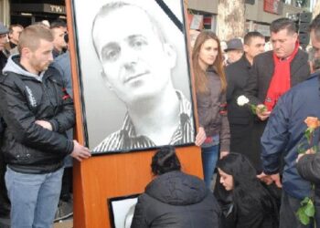 “Durimi për drejtësi po soset”/ U vra në 21 Janar nga Garda, familja Aleks Nikës: Ta hetojë SPAK! Gjakun nuk e…!
