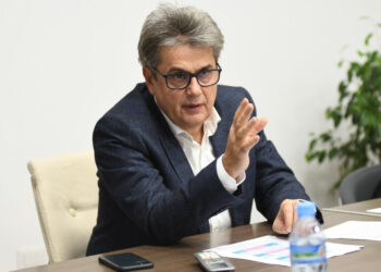 SONDAZH / Benet Beci rrotull 50-përqindëshit, pavarësisht se kë ka përballë në Shkodër