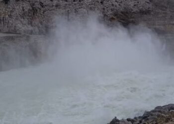 Reshje intensive në veri/ VOA: Prej 24 orësh tre hidrocentralet më të mëdhenj kanë hapur portat e shkarkimit