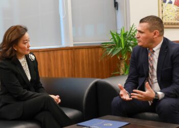 “Pa frikë apo favore”/ Yuri Kim, takim me Dumanin në SPAK: Mbështesim prokurorët për ndjekjen penale të korrupsionit të nivelit të lartë