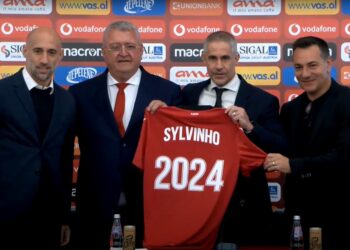 Sylvinho trajneri i ri i kuqezinjve: Federata Shqiptare më bindi që të merrja përsipër këtë punë