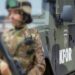KFOR heq automjetet e bllokuara në veri të Kosovës: Po rikthejmë lirinë e lëvizjes