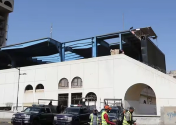 Tragjike/ 24-vjeçari vret nënën, 2 motrat dhe vëllain nën efektin e drogës