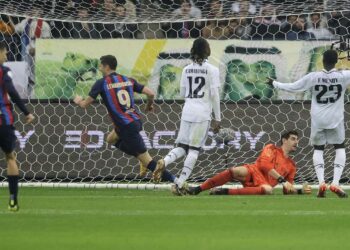 “El Clasico” i takon Barcelonës, katalanasit rrëmbejnë trofeun e parë
