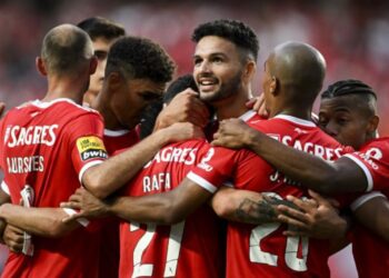 Skandal trukimesh në Portugali, nën hetim Benfica dhe ish-ylli i Milanit
