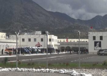 I burgosuri në Shënkoll dërgohet i pajetë në Spitalin e Lezhës. Shkaku i vdekjes dyshohet natyrale