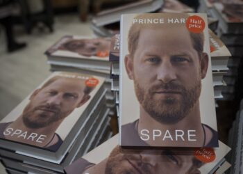 1.4 milionë kopje në ditën e parë të shitjes, libri i Princit Harry “Spare” hyn në librin e rekordeve Guinness