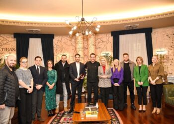Koncerti/ Konstantinos Argiros nesër në Tiranë, Veliaj: Ju mirëpresim të gjithëve nesër në Pallatin e Kongreseve!